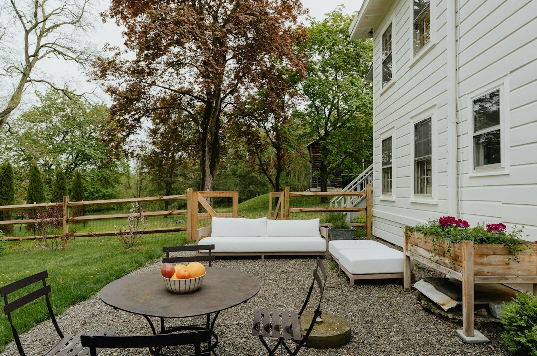 outdoor patio furniture